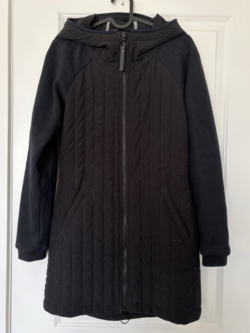 Bench Women’s Black Long Quilted Hooded Fleece Sleeve Jacket Coat Size S